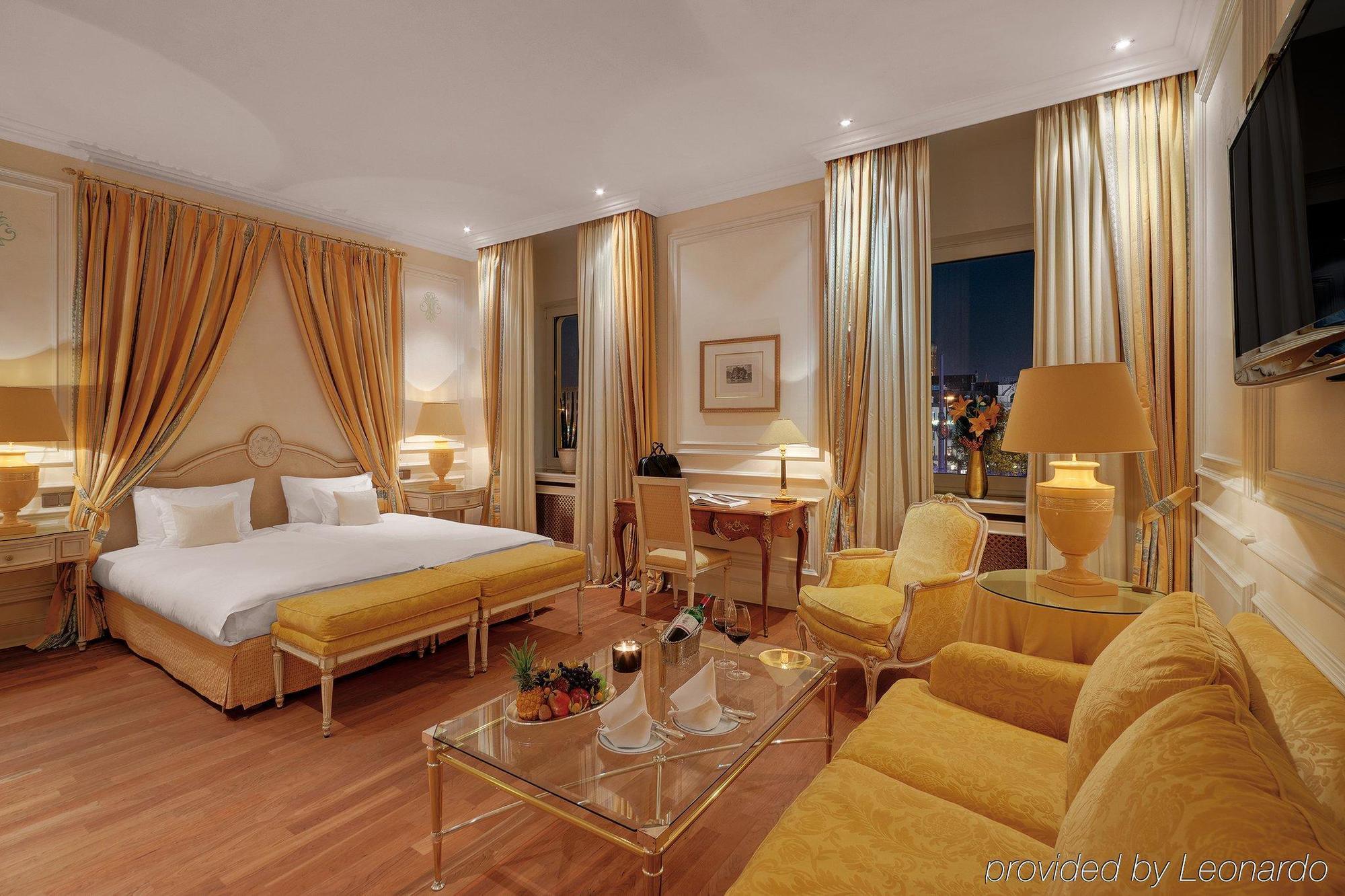 Hotel Koenigshof Μόναχο Δωμάτιο φωτογραφία